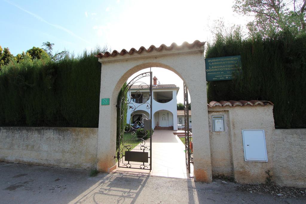 PUY Apartment Villa Nera מראה חיצוני תמונה